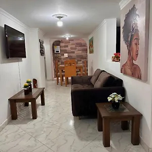 Acogedor Cerca Al Centro De Apartamento
