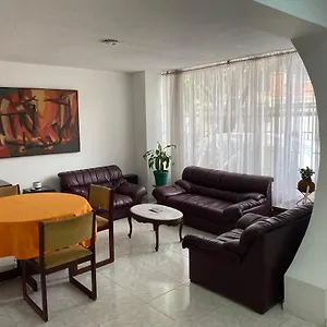 La Casa De Mario Habitación en casa particular Bogotá