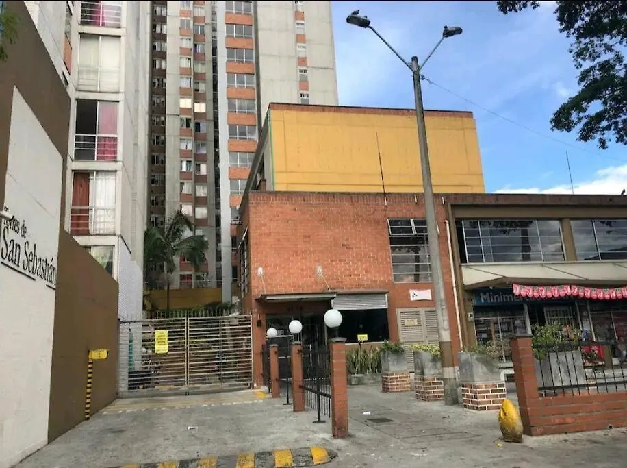 Hermoso Apartamento En Excelente Ubicacion. Apartman Medellín