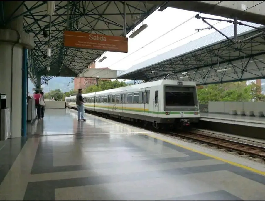 Hermoso Apartamento En Excelente Ubicacion. Apartman Medellín